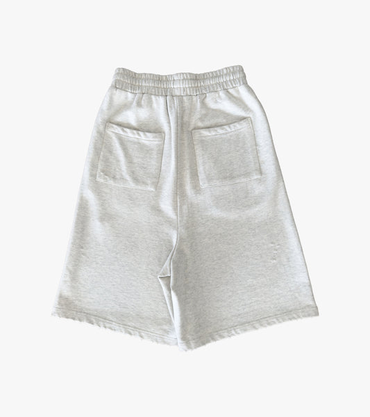 ESSENCE, shorts
