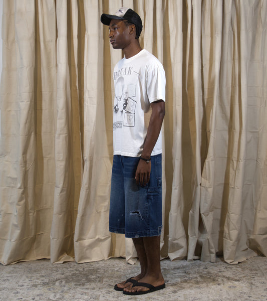 ESSENCE, shorts