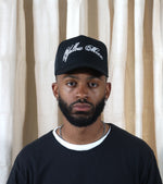 ESSENCE, hat